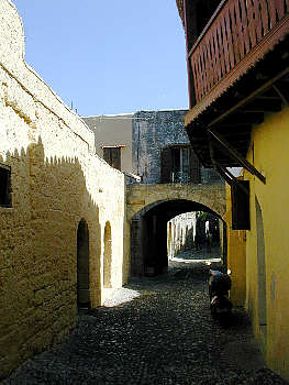 {short description of image}